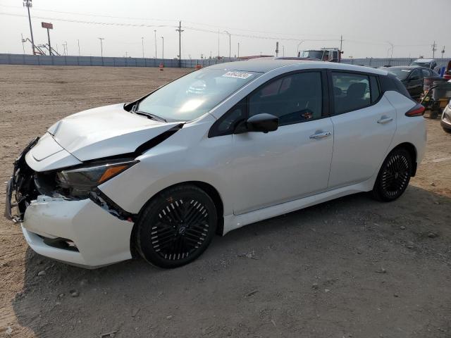  Salvage Nissan LEAF