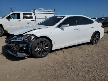  Salvage Lexus Es