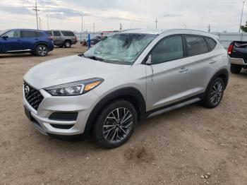  Salvage Hyundai TUCSON