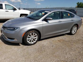  Salvage Chrysler 200