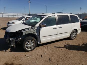  Salvage Chrysler Minivan