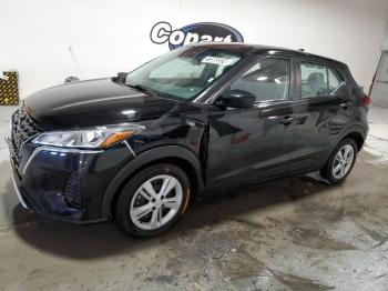  Salvage Nissan Kicks