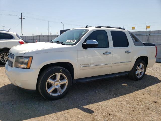  Salvage Chevrolet Avalanche