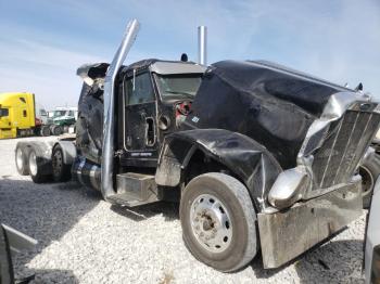  Salvage Peterbilt 389