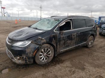  Salvage Chrysler Pacifica