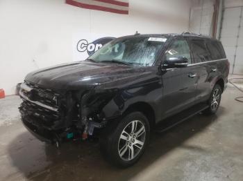  Salvage Ford Expedition