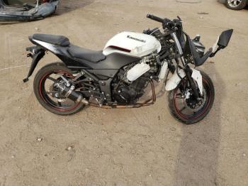  Salvage Kawasaki Ninja 250R