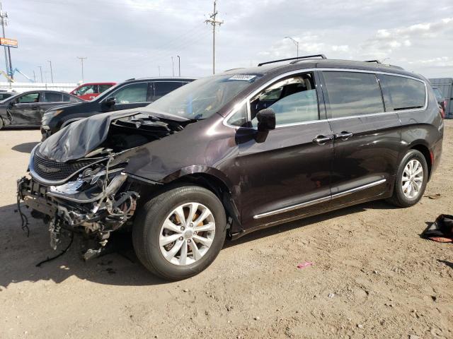  Salvage Chrysler Pacifica