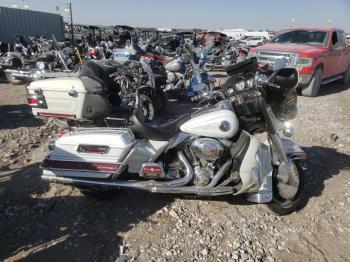  Salvage Harley-Davidson Fl