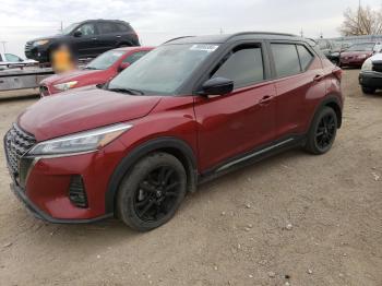  Salvage Nissan Kicks