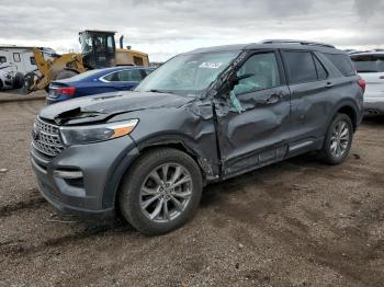  Salvage Ford Explorer