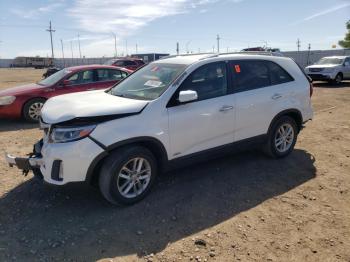  Salvage Kia Sorento