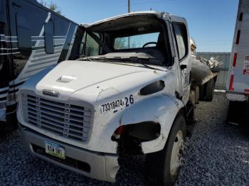  Salvage Freightliner M2 106 Med