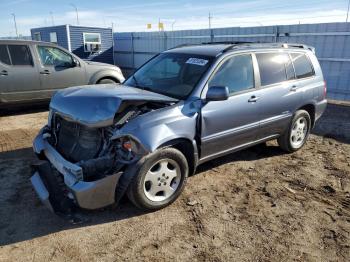  Salvage Toyota Highlander