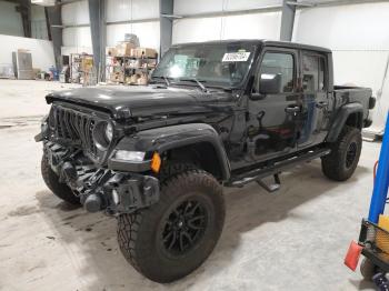  Salvage Jeep Gladiator