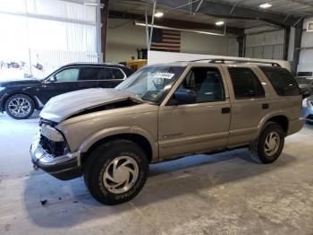  Salvage Chevrolet Blazer