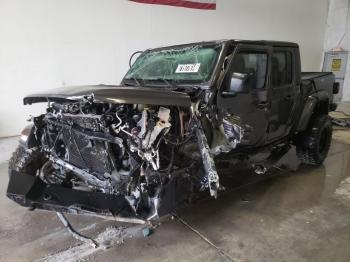  Salvage Jeep Gladiator