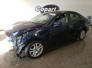  Salvage Toyota Yaris