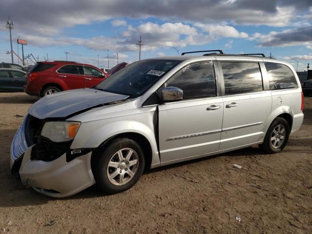  Salvage Chrysler Minivan