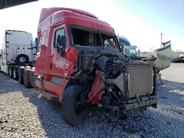  Salvage Freightliner Cascadia 1