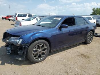  Salvage Chrysler 300