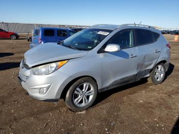  Salvage Hyundai TUCSON