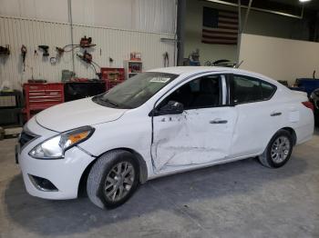  Salvage Nissan Versa