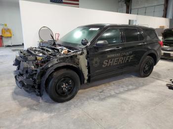  Salvage Ford Explorer