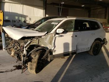  Salvage Kia Telluride