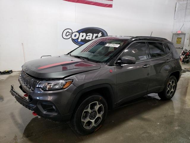  Salvage Jeep Compass