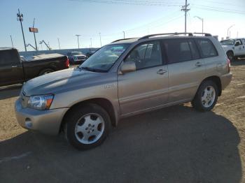  Salvage Toyota Highlander