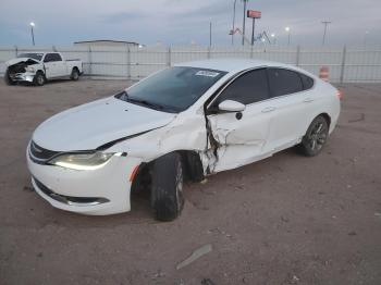  Salvage Chrysler 200