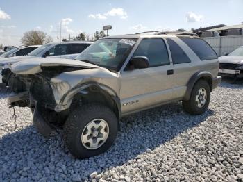  Salvage Chevrolet Blazer