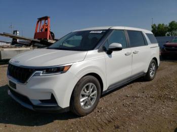  Salvage Kia Carnival