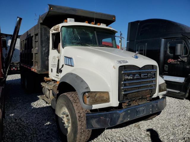  Salvage Mack 700 Cv700