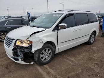  Salvage Chrysler Minivan