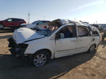  Salvage Chrysler Minivan