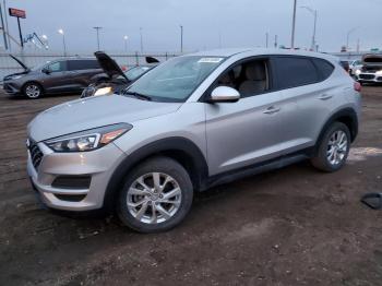  Salvage Hyundai TUCSON