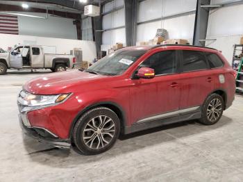  Salvage Mitsubishi Outlander