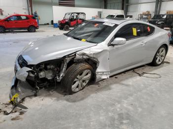  Salvage Hyundai Genesis