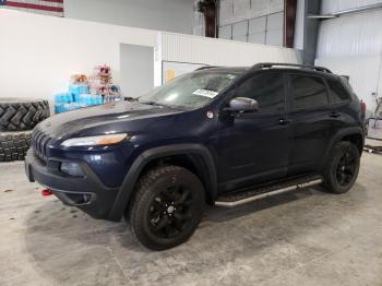  Salvage Jeep Cherokee