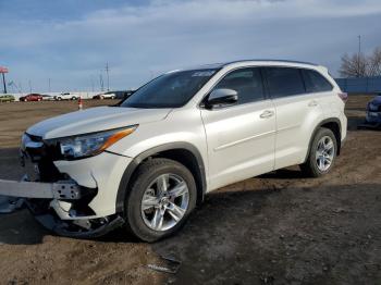  Salvage Toyota Highlander