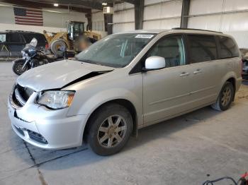  Salvage Chrysler Minivan