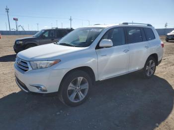  Salvage Toyota Highlander