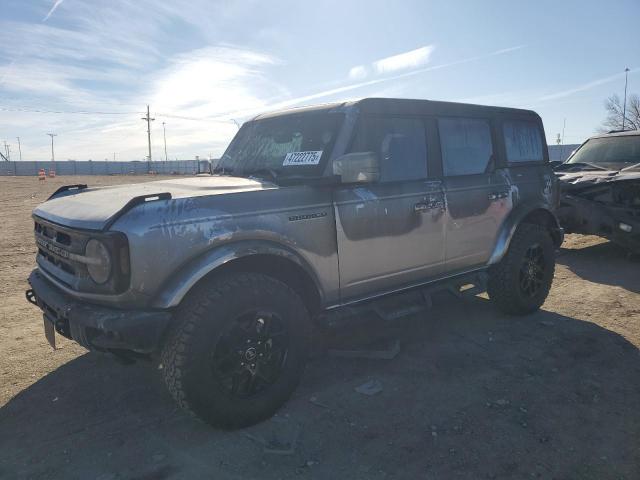  Salvage Ford Bronco