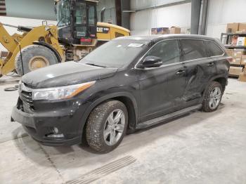  Salvage Toyota Highlander