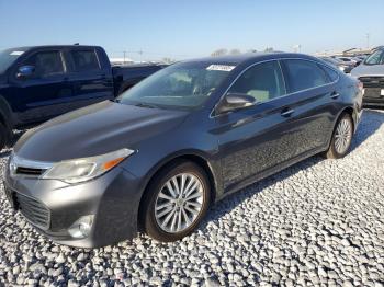  Salvage Toyota Avalon