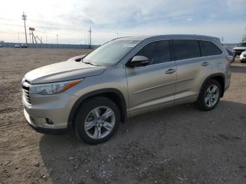  Salvage Toyota Highlander
