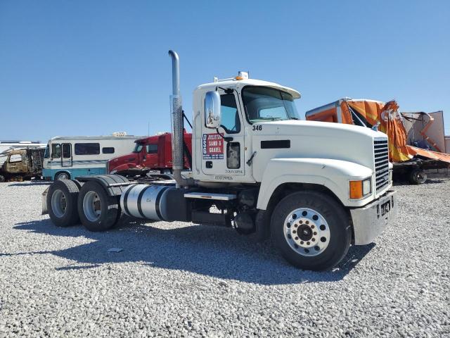  Salvage Mack 600 Chu600