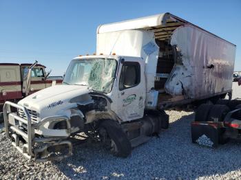  Salvage Freightliner M2 106 Med